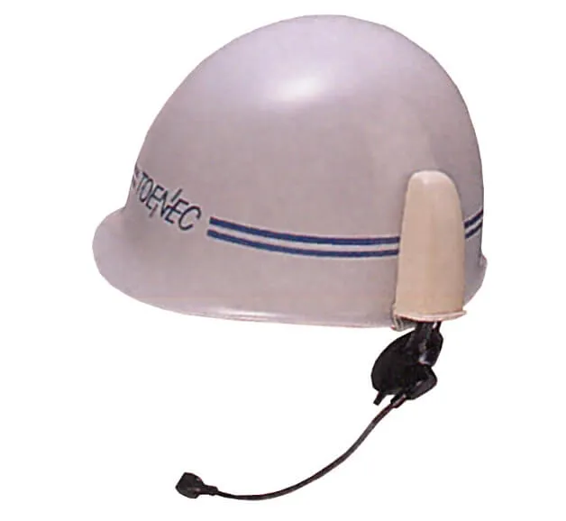 ヘルメット無線装置