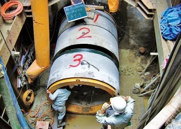 台湾電力管路工事