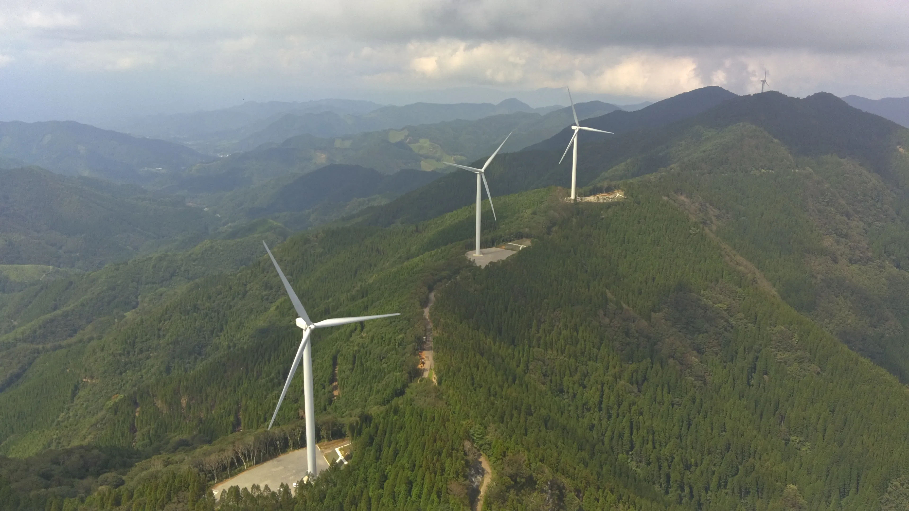 第二中九州大仁田山風力発電所