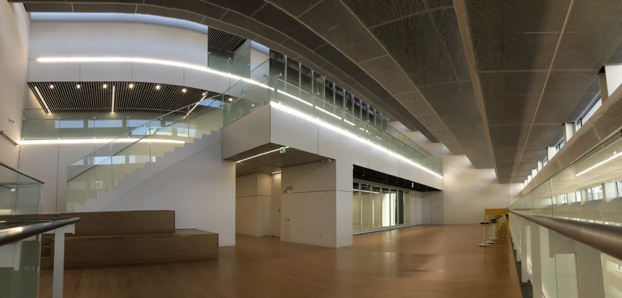 東京工芸大学 中野キャンパス6号館