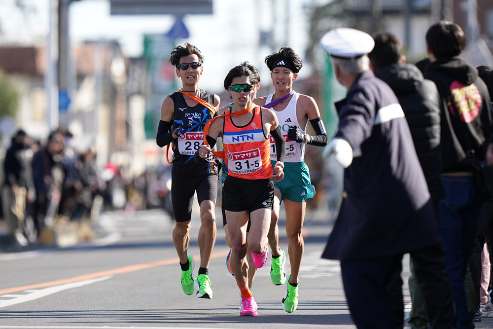 20260101NY駅伝5区小山.jpg